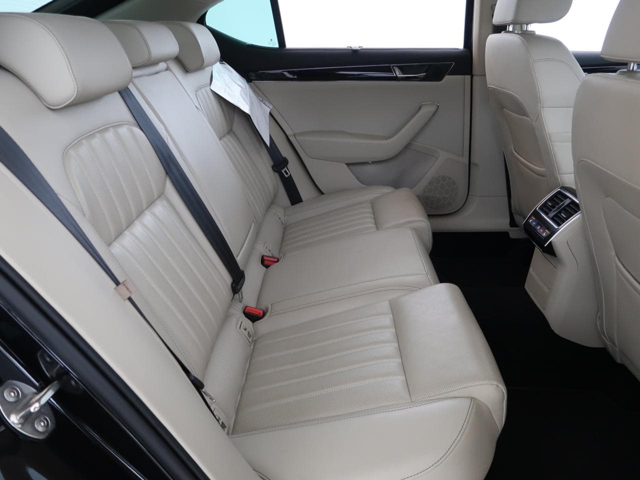 2019 Škoda Superb - 13