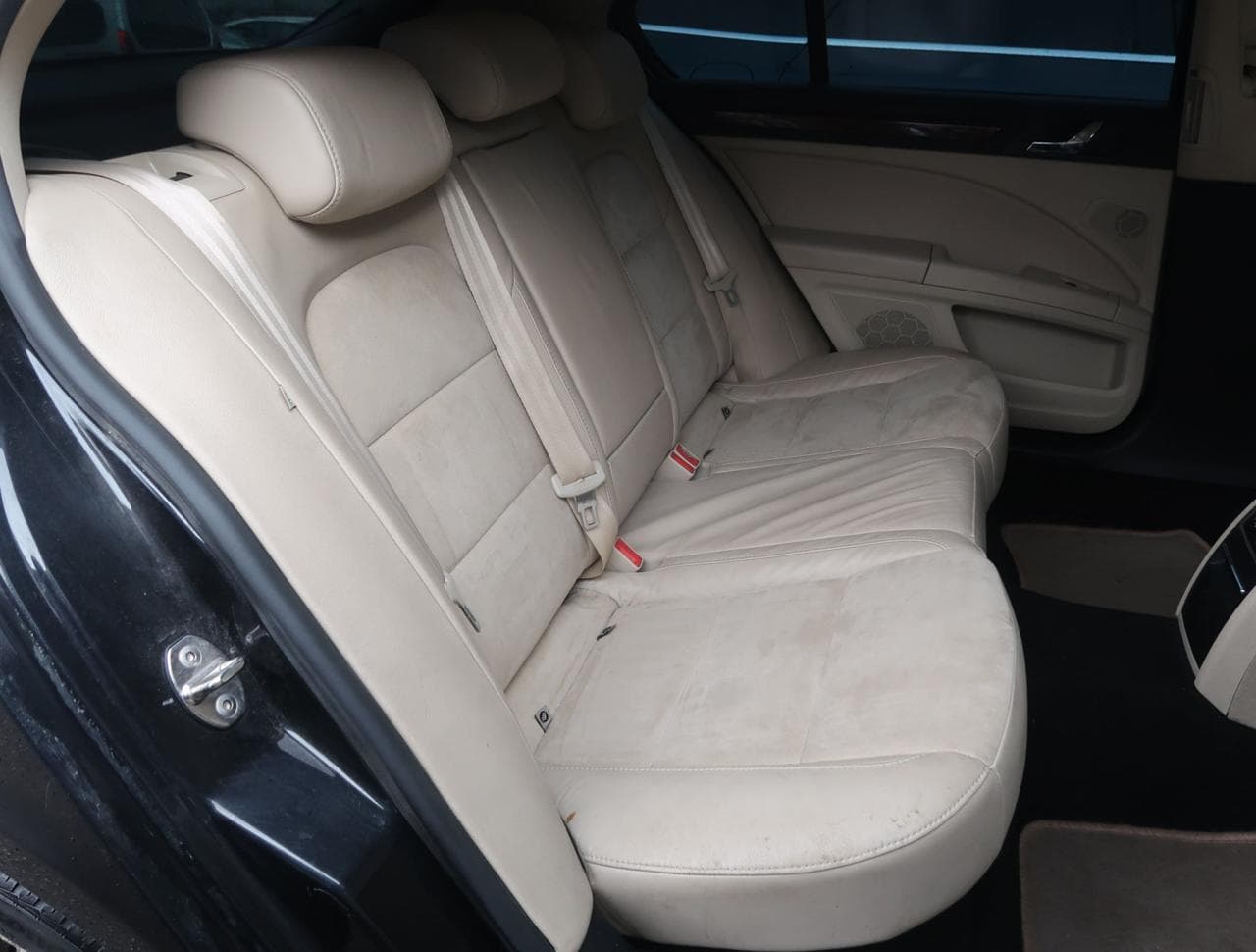 2011 Škoda Superb - 13