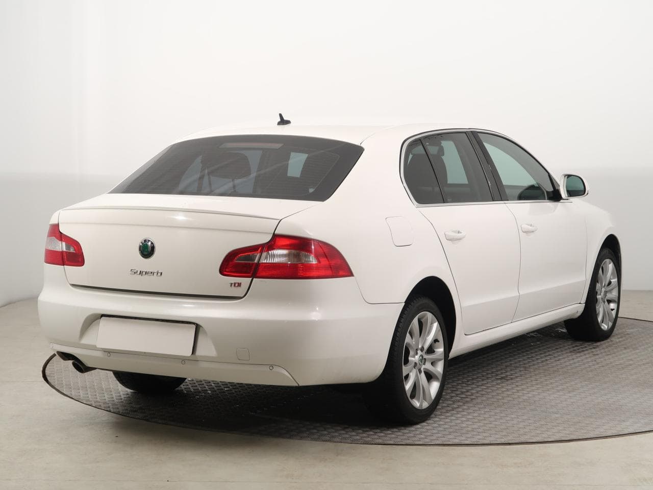 2009 Škoda Superb - 7