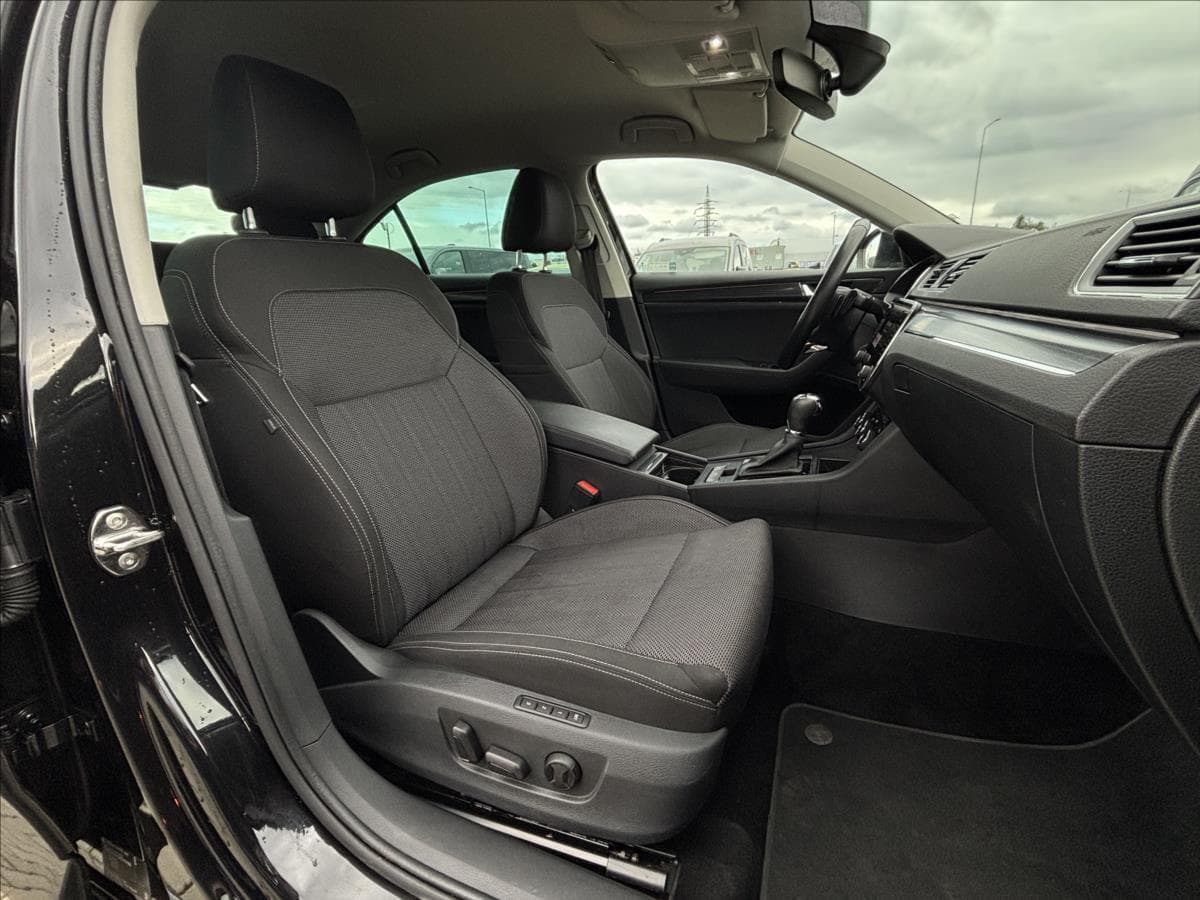 2021 Škoda SUPERB - 19