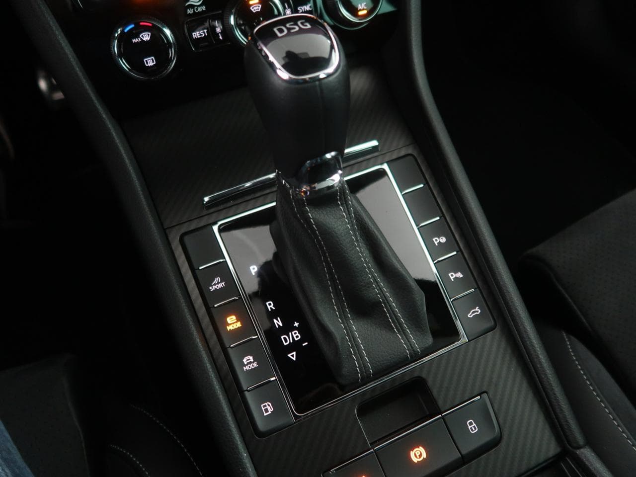 2021 Škoda Superb - 19