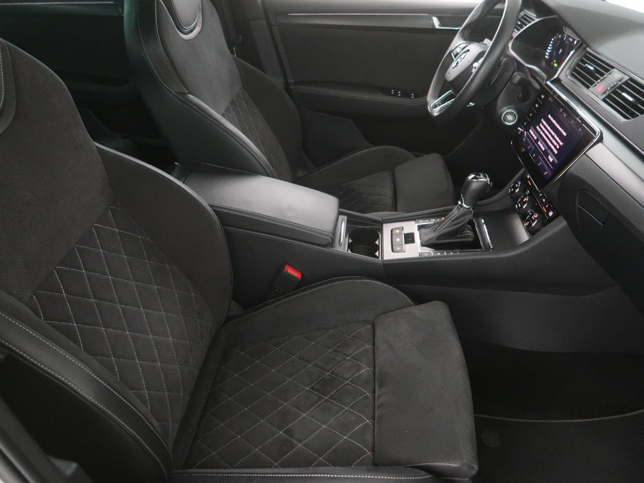 2021 Škoda Superb - 12