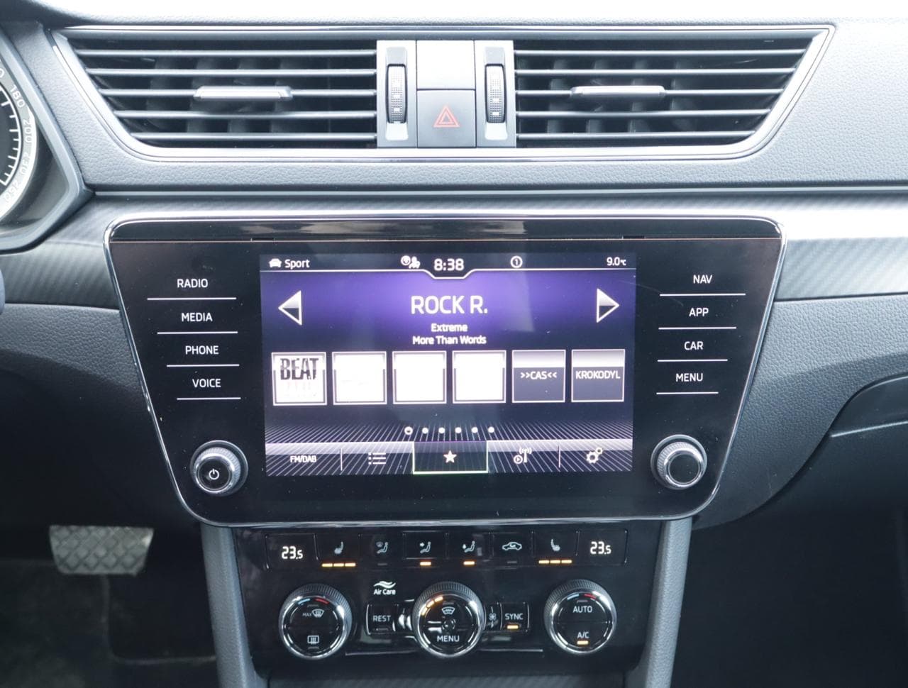 2021 Škoda Superb - 18