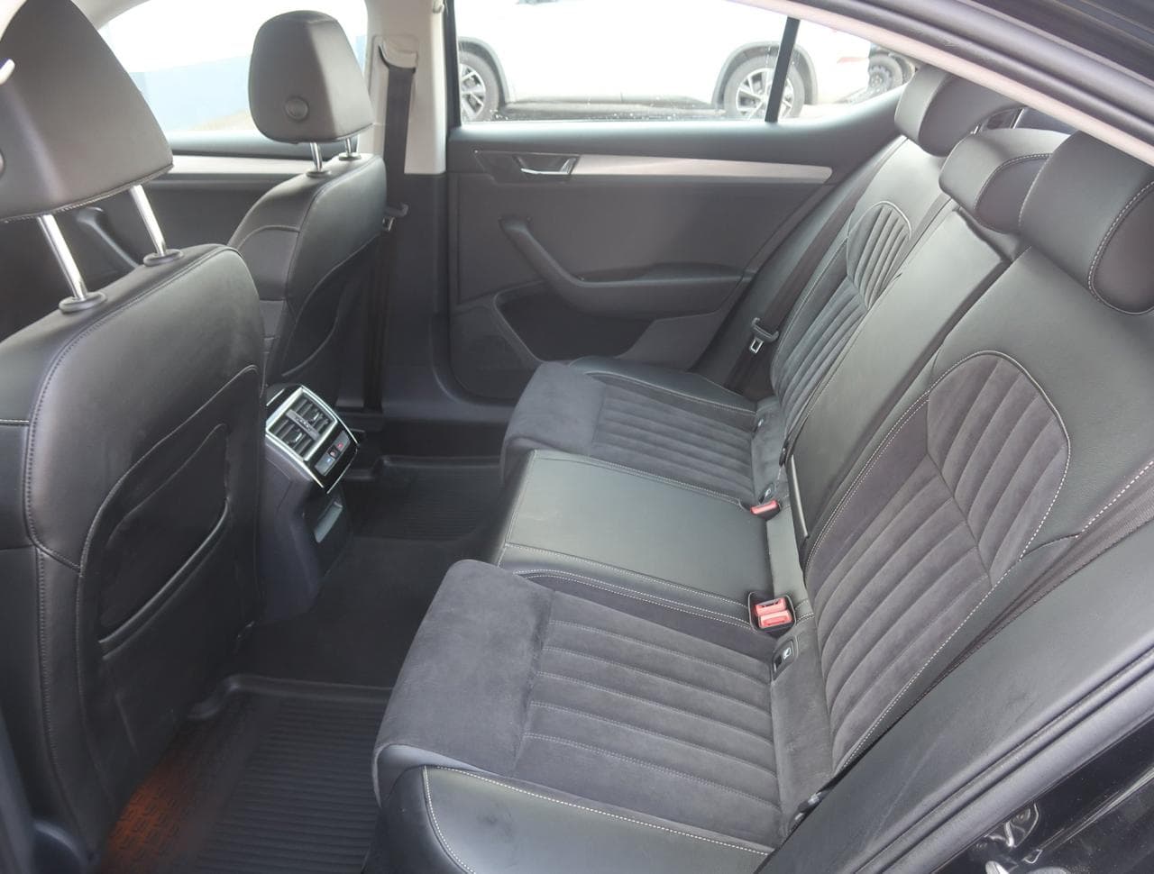 2021 Škoda SUPERB - 15