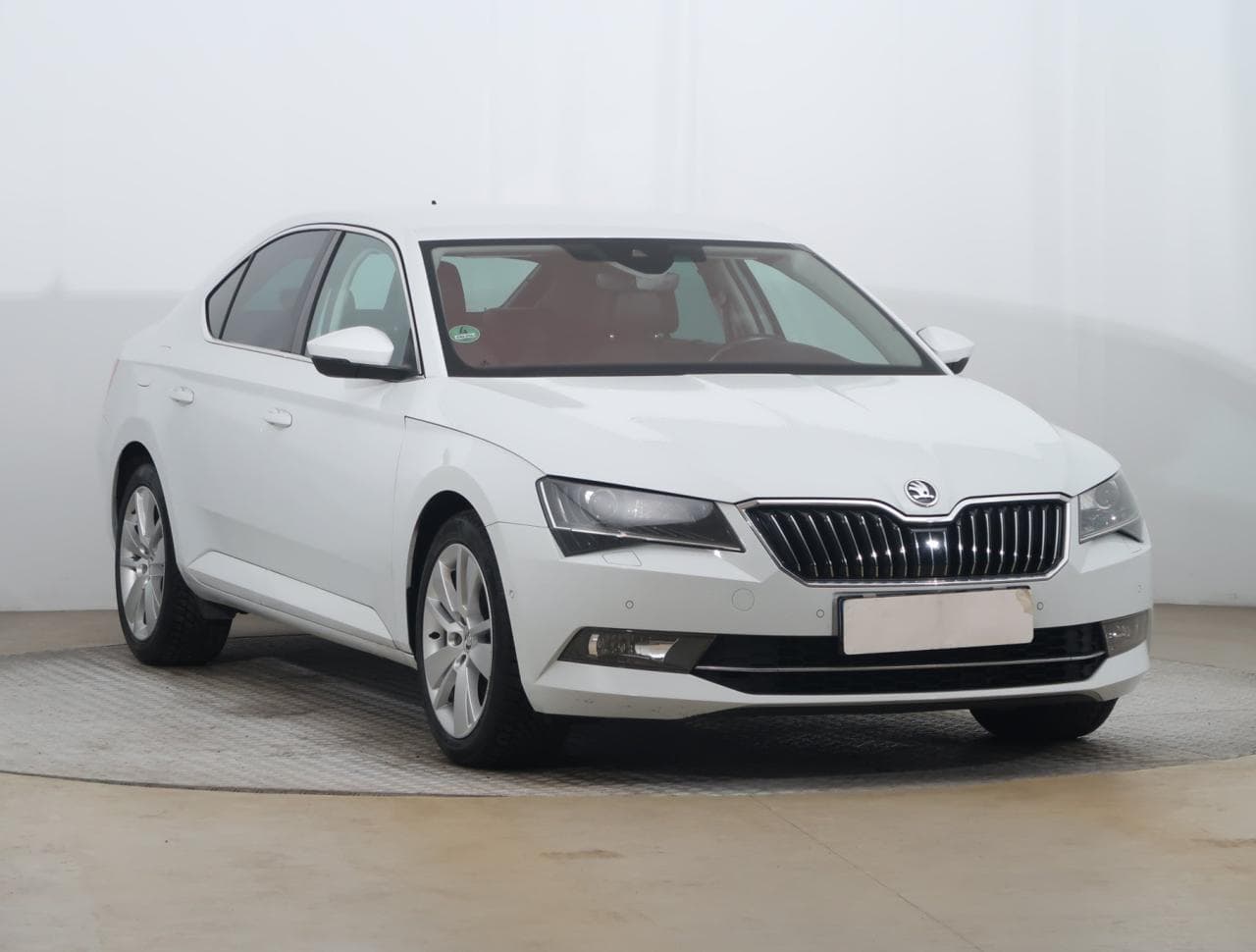 Škoda Superb 2.0 TDI 140kW sedan