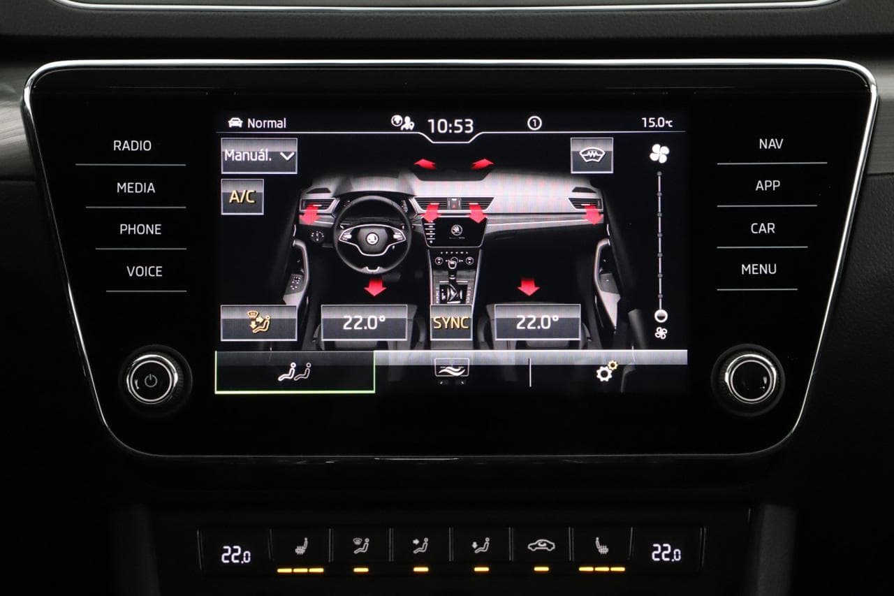 2021 Škoda SUPERB - 20