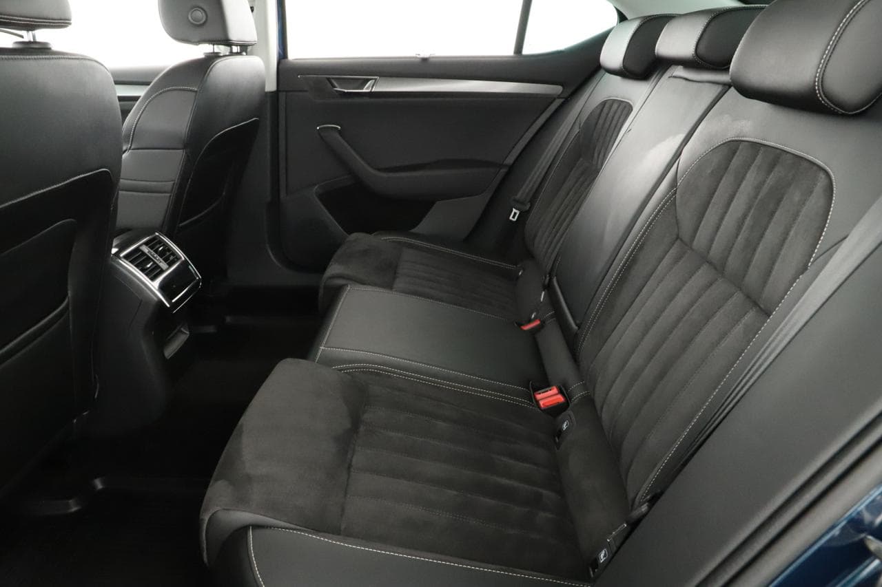 2021 Škoda SUPERB - 12