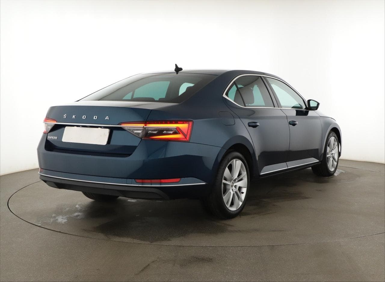 2021 Škoda SUPERB - 7