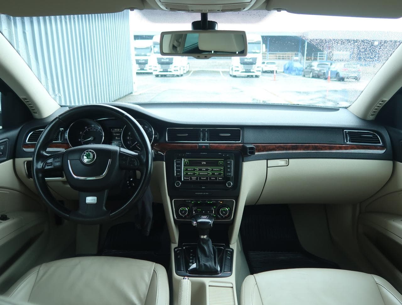 2008 Škoda SUPERB - 10