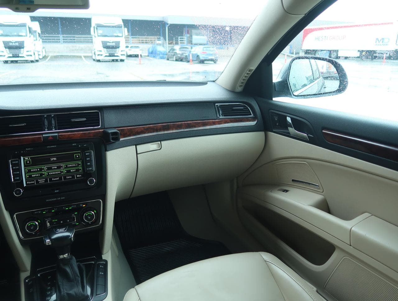 2008 Škoda SUPERB - 11