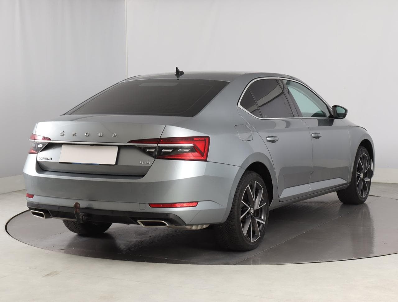 2020 Škoda SUPERB - 7