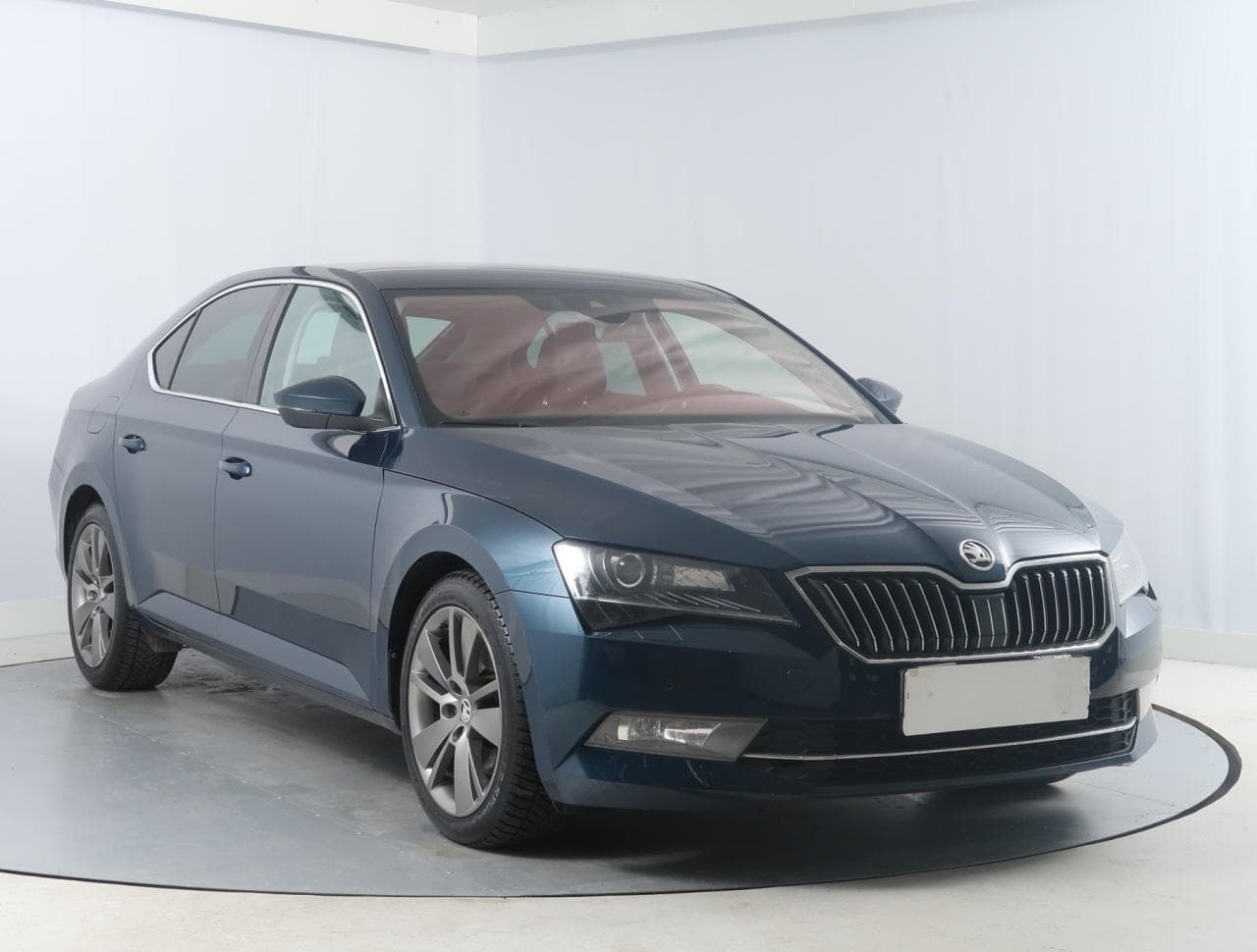 Škoda Superb 2.0 TDI 140kW sedan