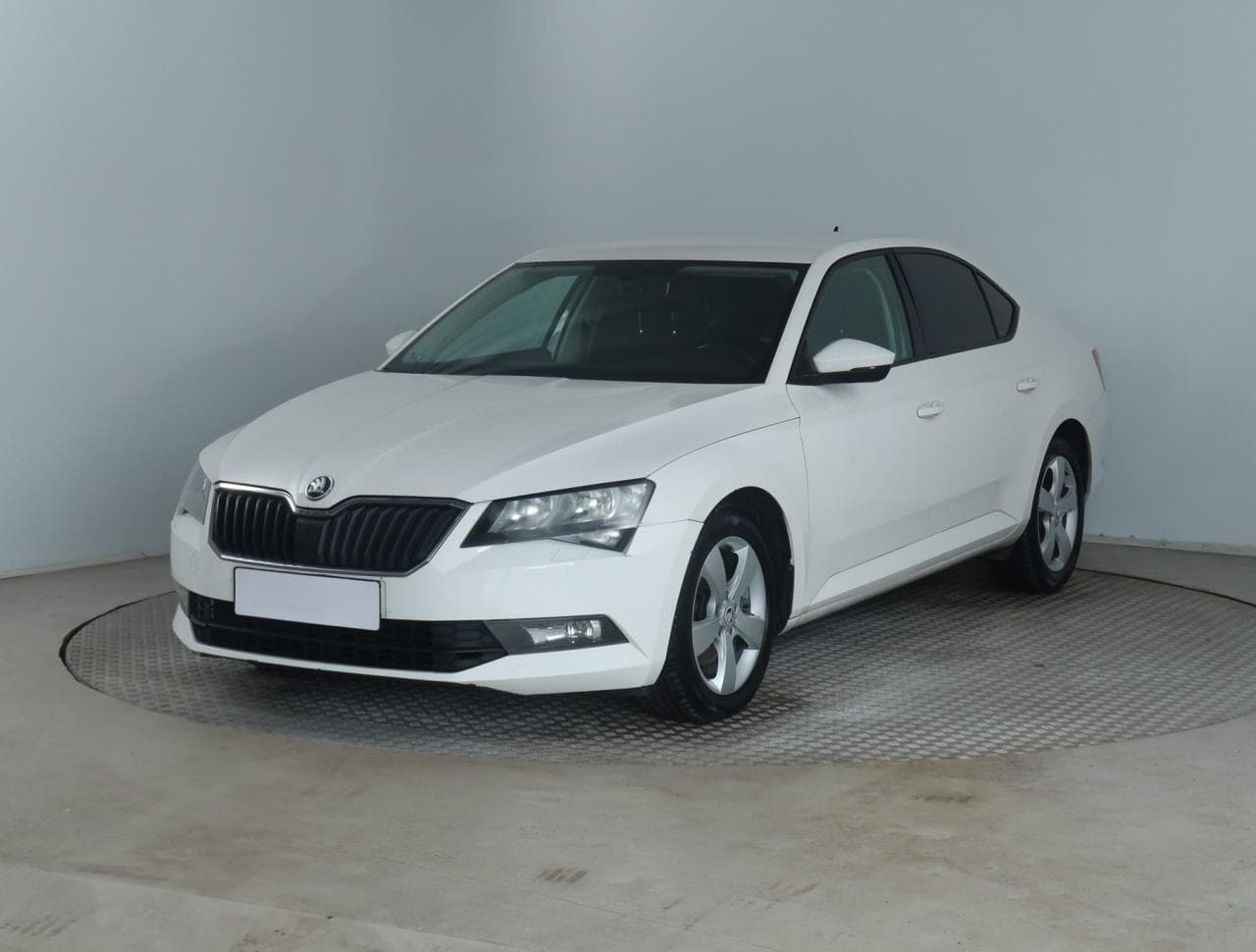 2015 Škoda SUPERB - 3