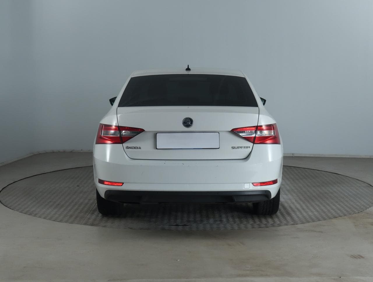 2015 Škoda SUPERB - 6