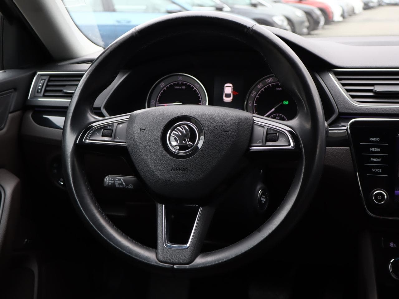 2017 Škoda SUPERB - 20