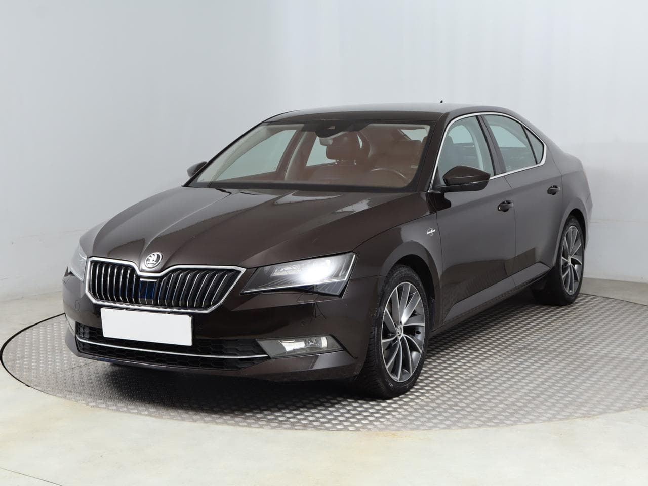 2017 Škoda SUPERB - 3