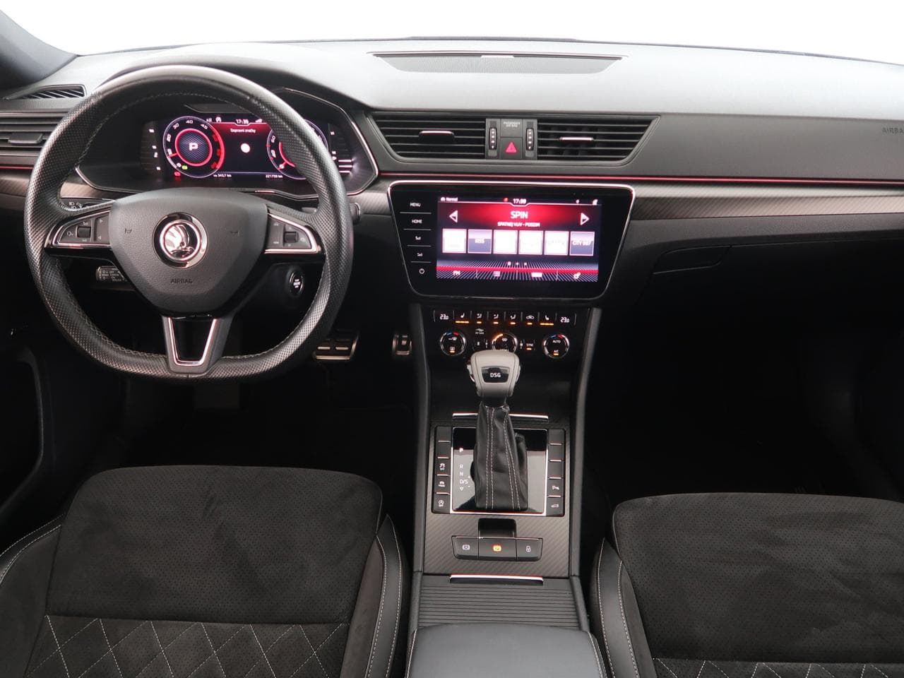 2020 Škoda SUPERB - 10