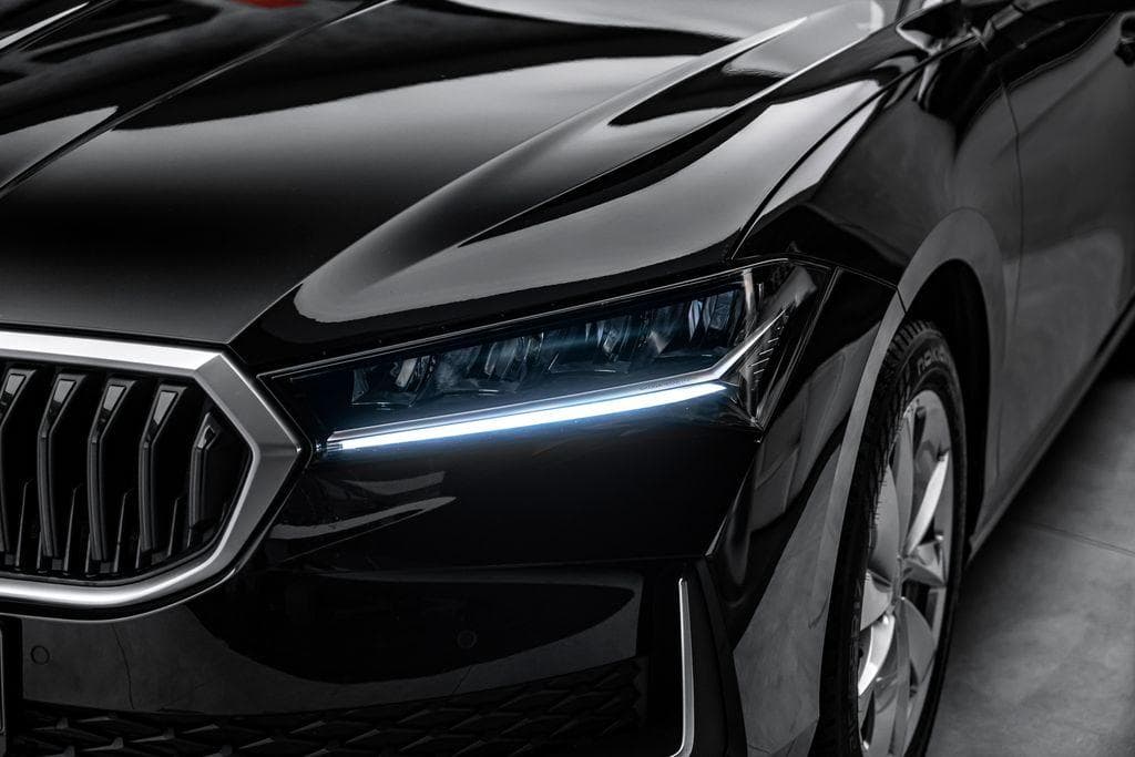 2025 Škoda SUPERB - 9