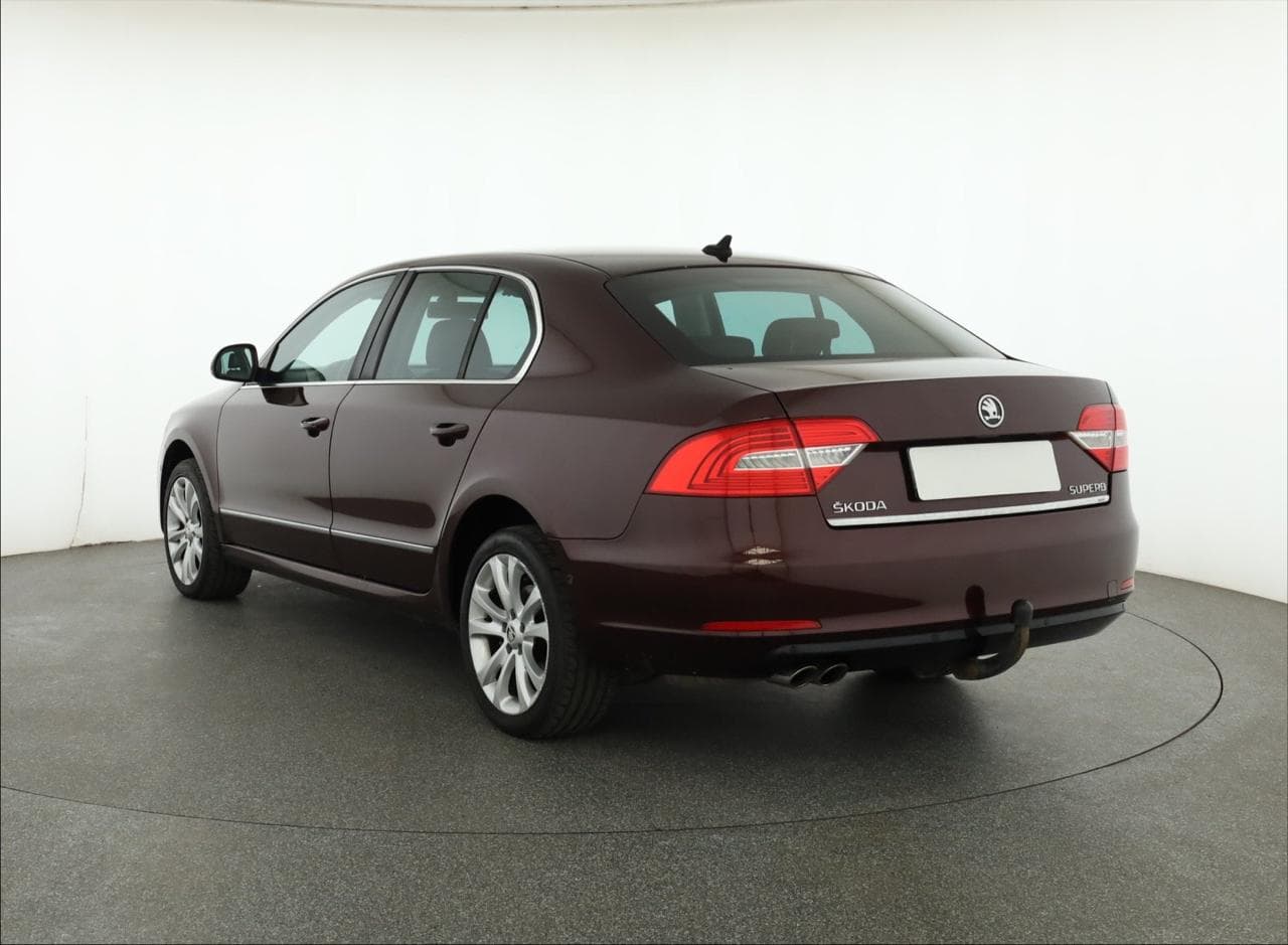 2013 Škoda SUPERB - 5