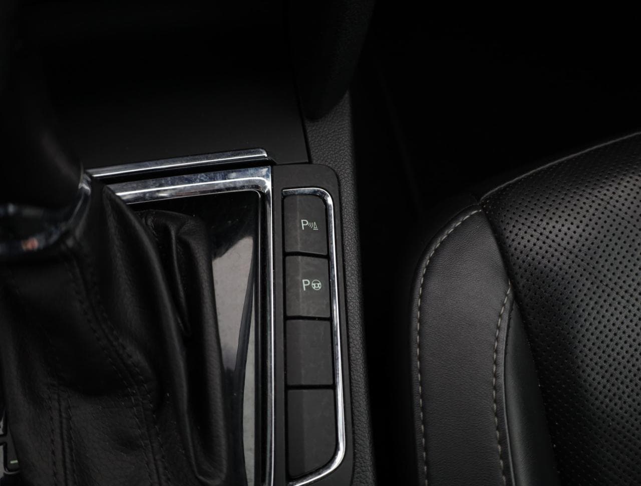 2013 Škoda SUPERB - 18