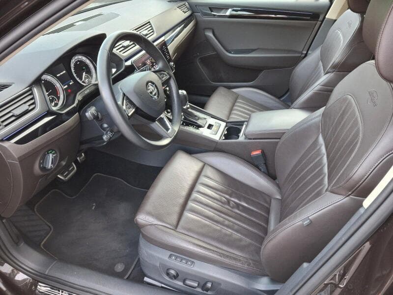 2019 Škoda SUPERB - 6