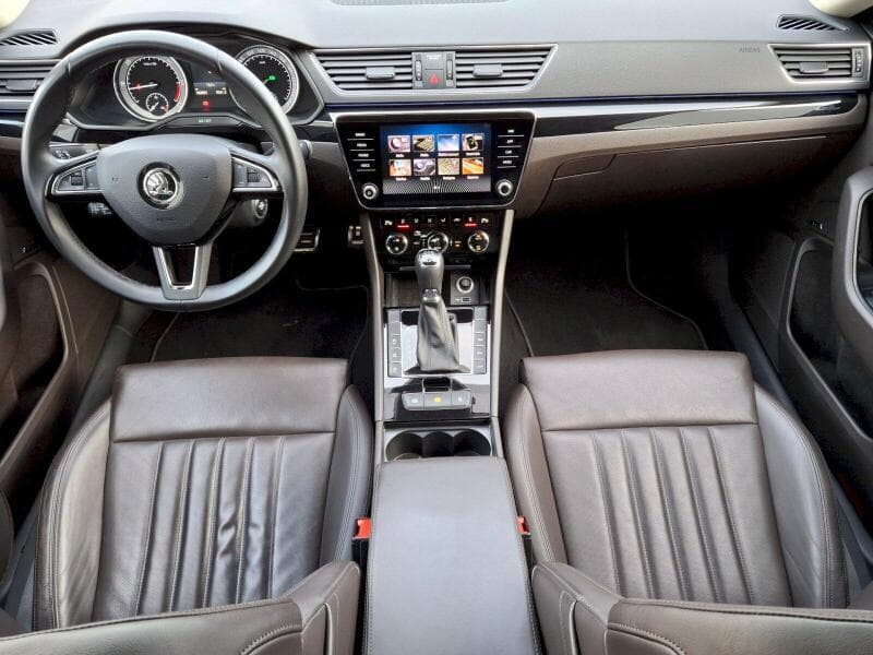 2019 Škoda SUPERB - 5