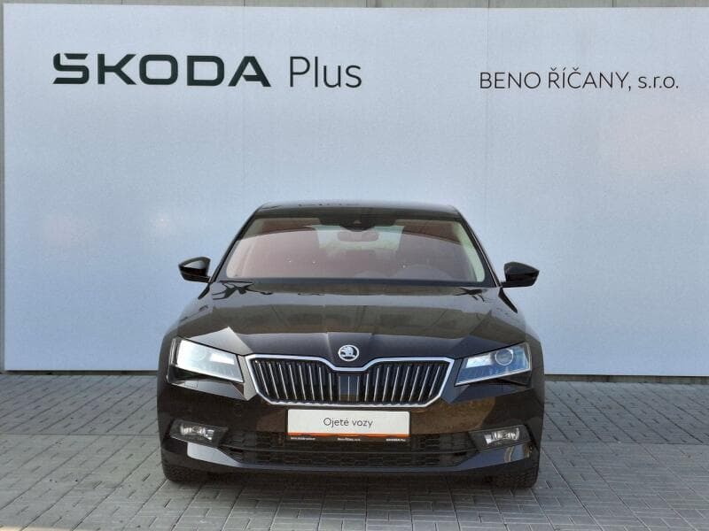 2019 Škoda SUPERB - 4