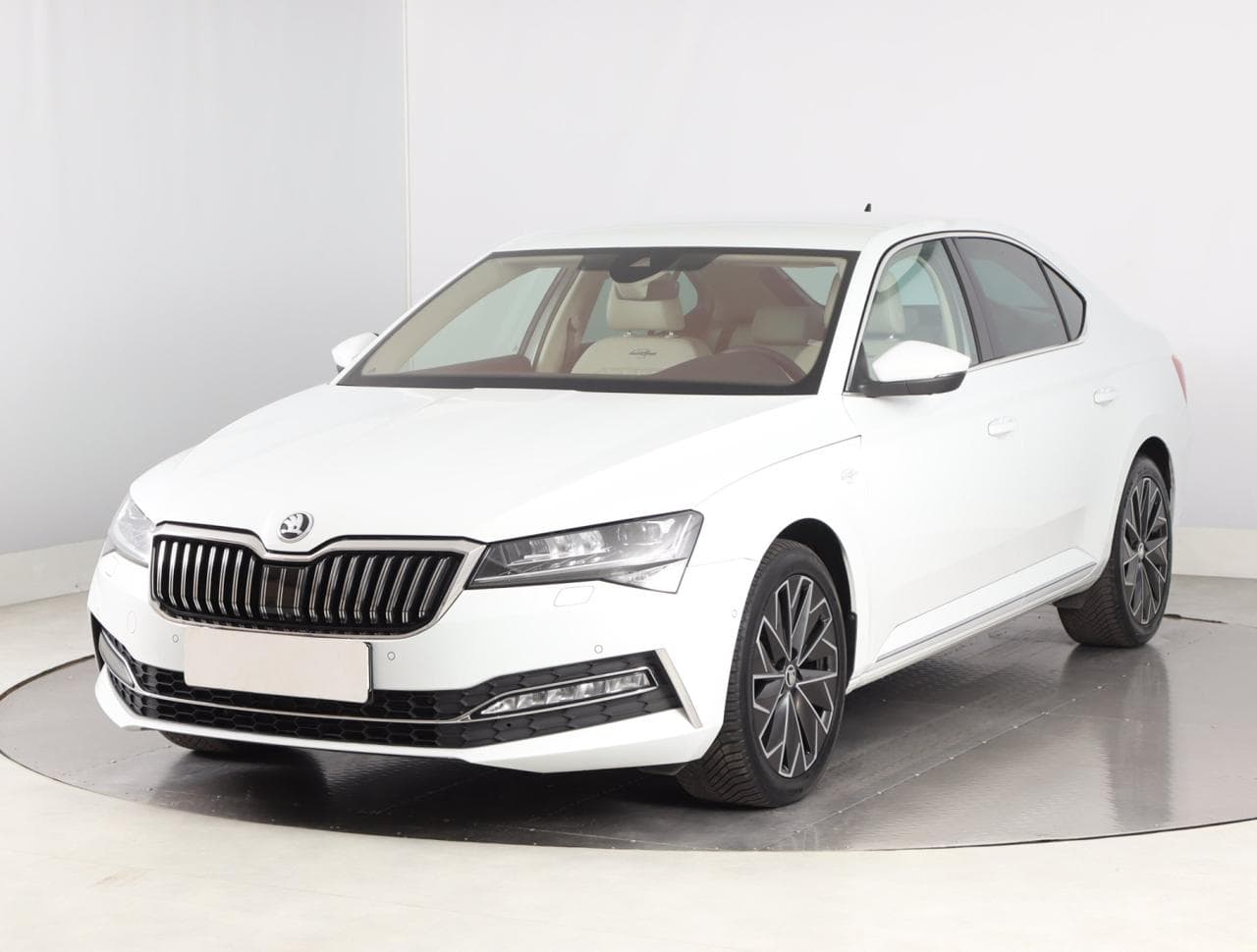 2023 Škoda SUPERB - 3