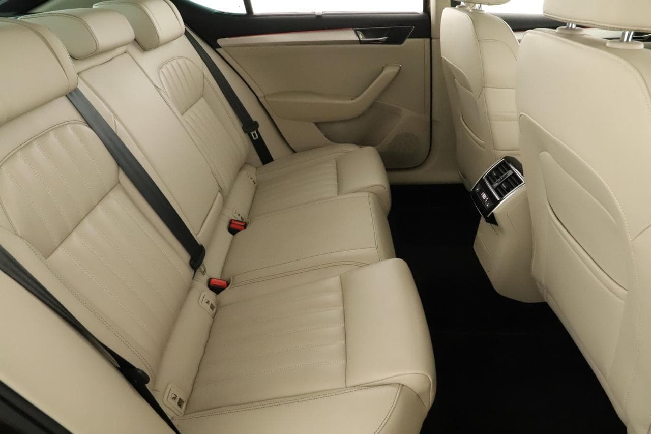 2022 Škoda SUPERB - 11