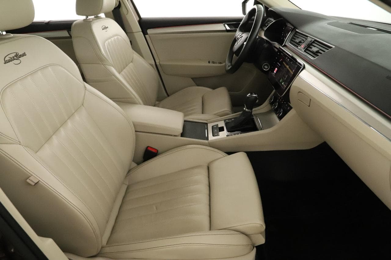 2022 Škoda SUPERB - 10