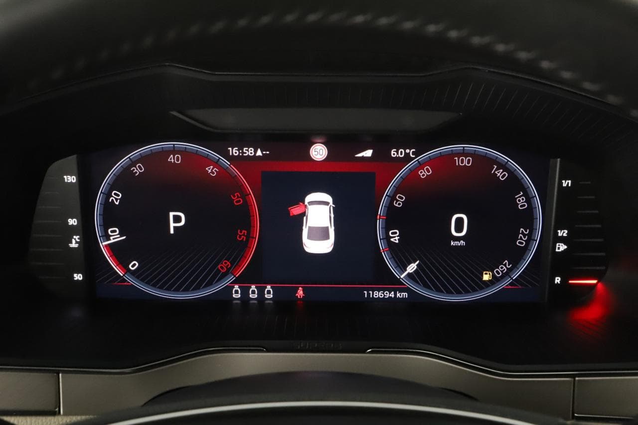 2022 Škoda SUPERB - 14
