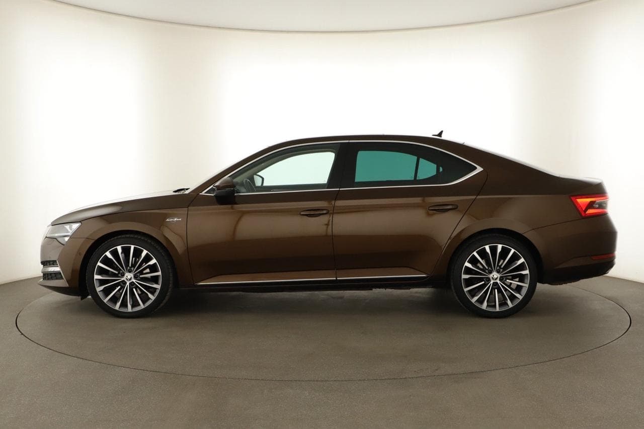 2022 Škoda SUPERB - 4