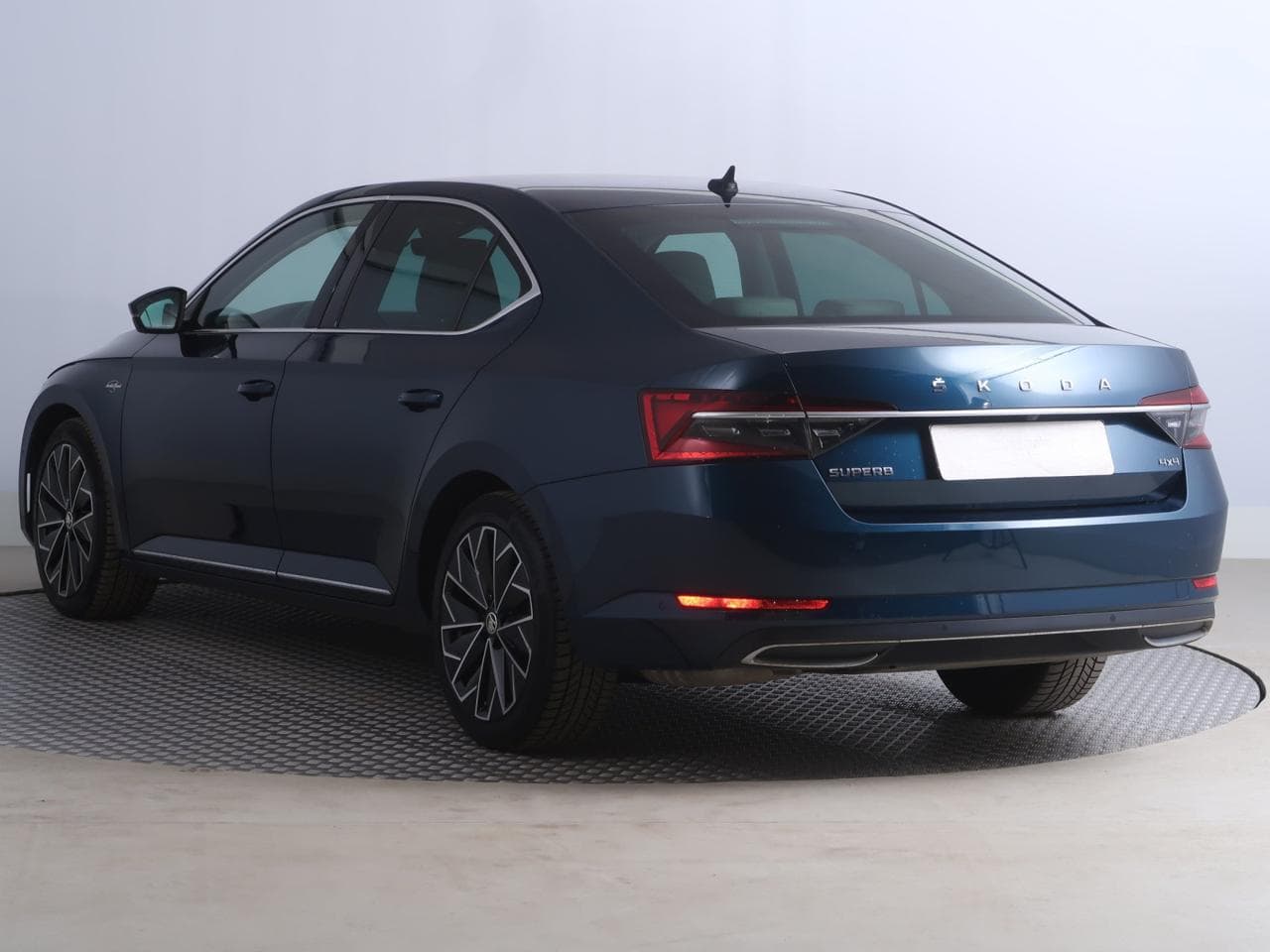 2021 Škoda SUPERB - 5