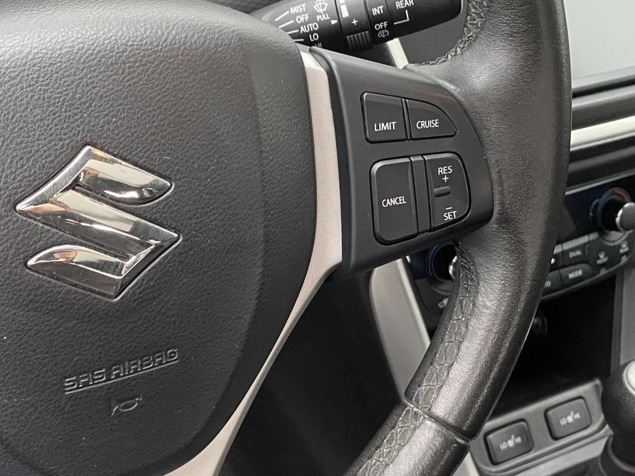 2014 Suzuki S-CROSS - 14