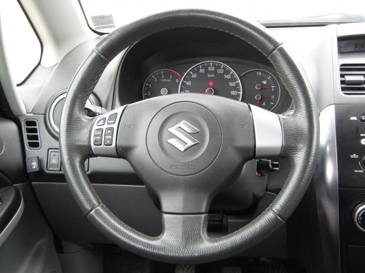 2007 Suzuki SX4 - 16