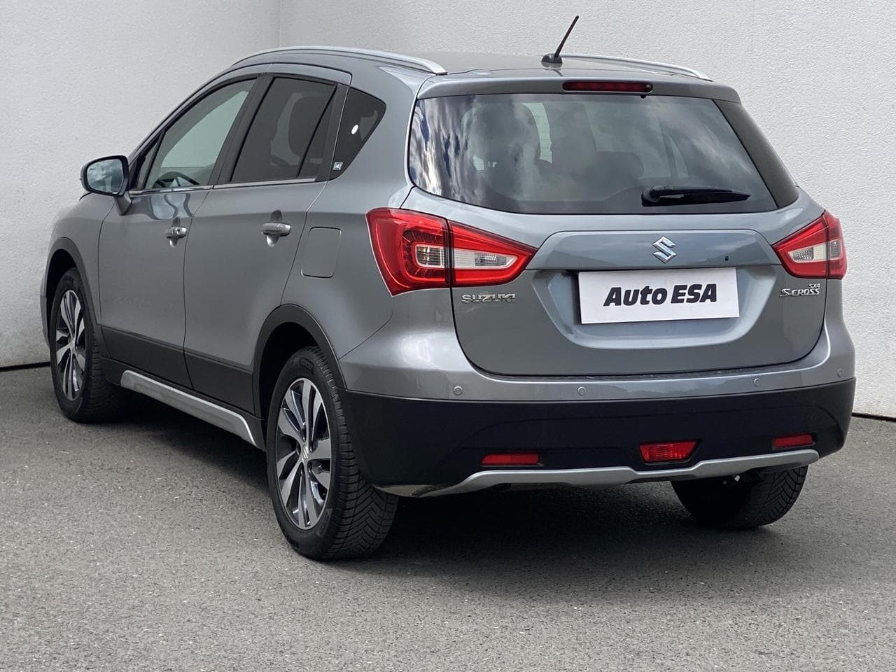 2018 Suzuki S-CROSS - 10