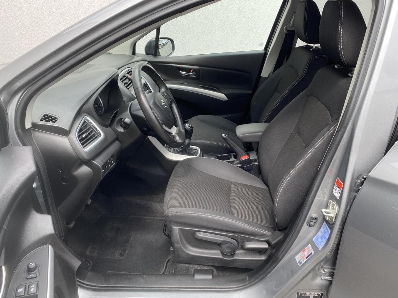 2018 Suzuki S-CROSS - 16