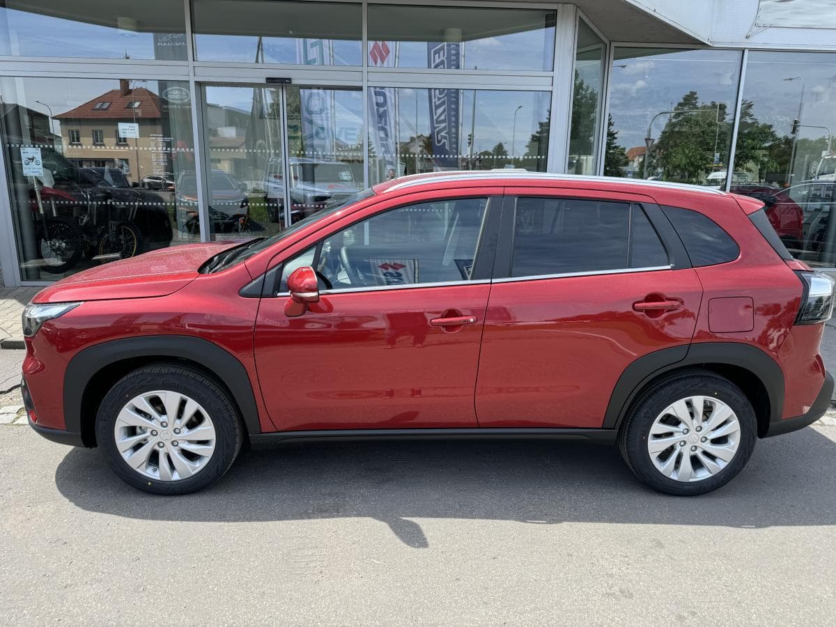 2026 Suzuki S-CROSS - 2