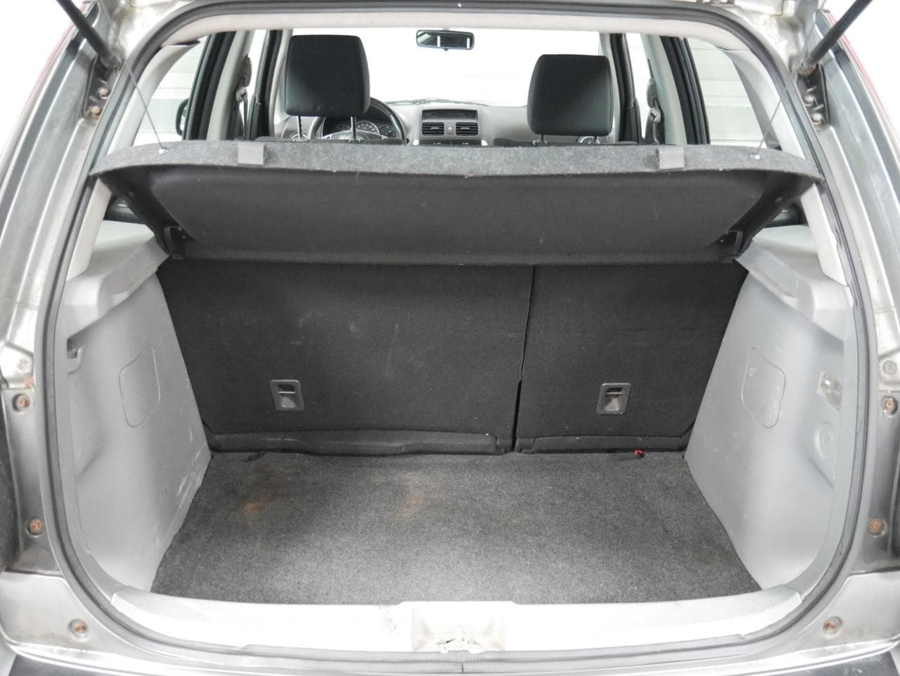 2006 Suzuki SX4 - 7