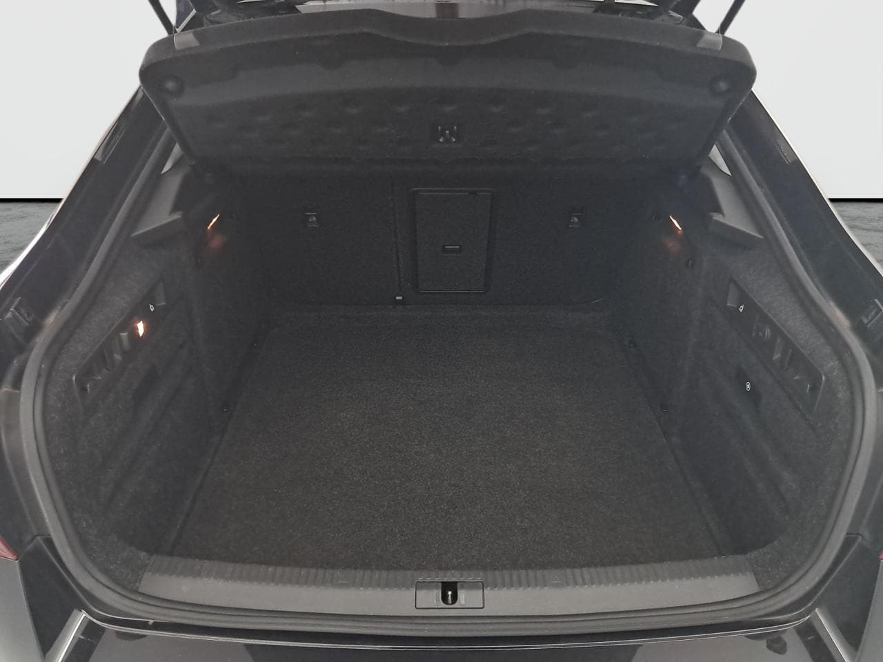 2019 Škoda SUPERB - 35