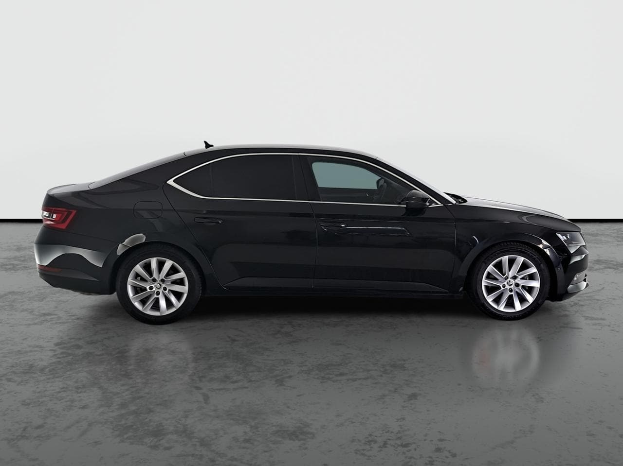 2019 Škoda SUPERB - 15
