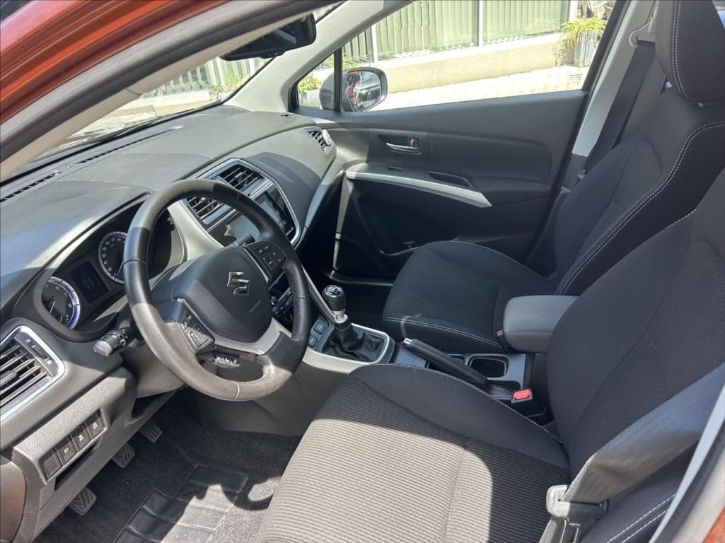 2019 Suzuki S-CROSS - 9