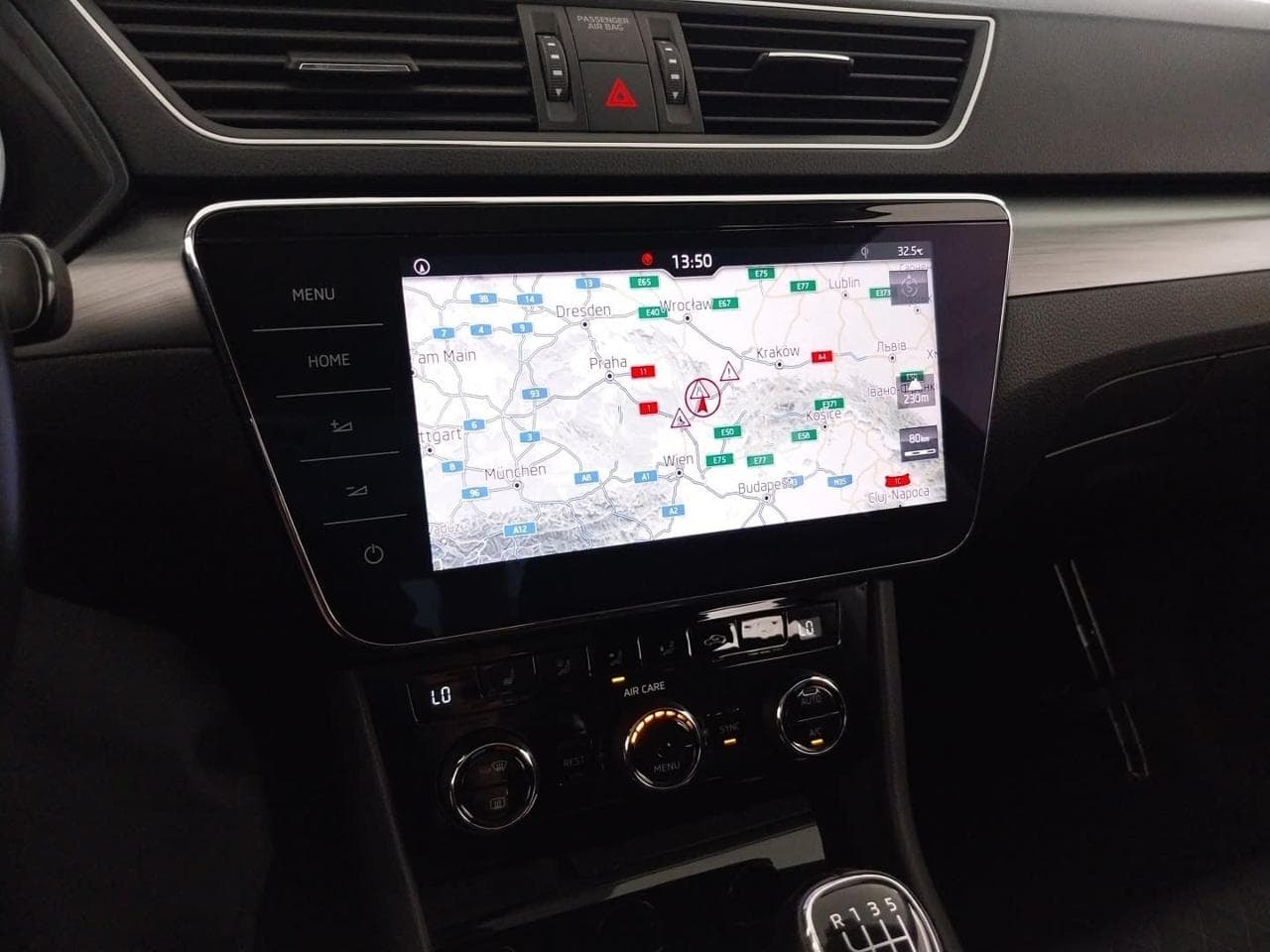 2017 Škoda SUPERB - 19