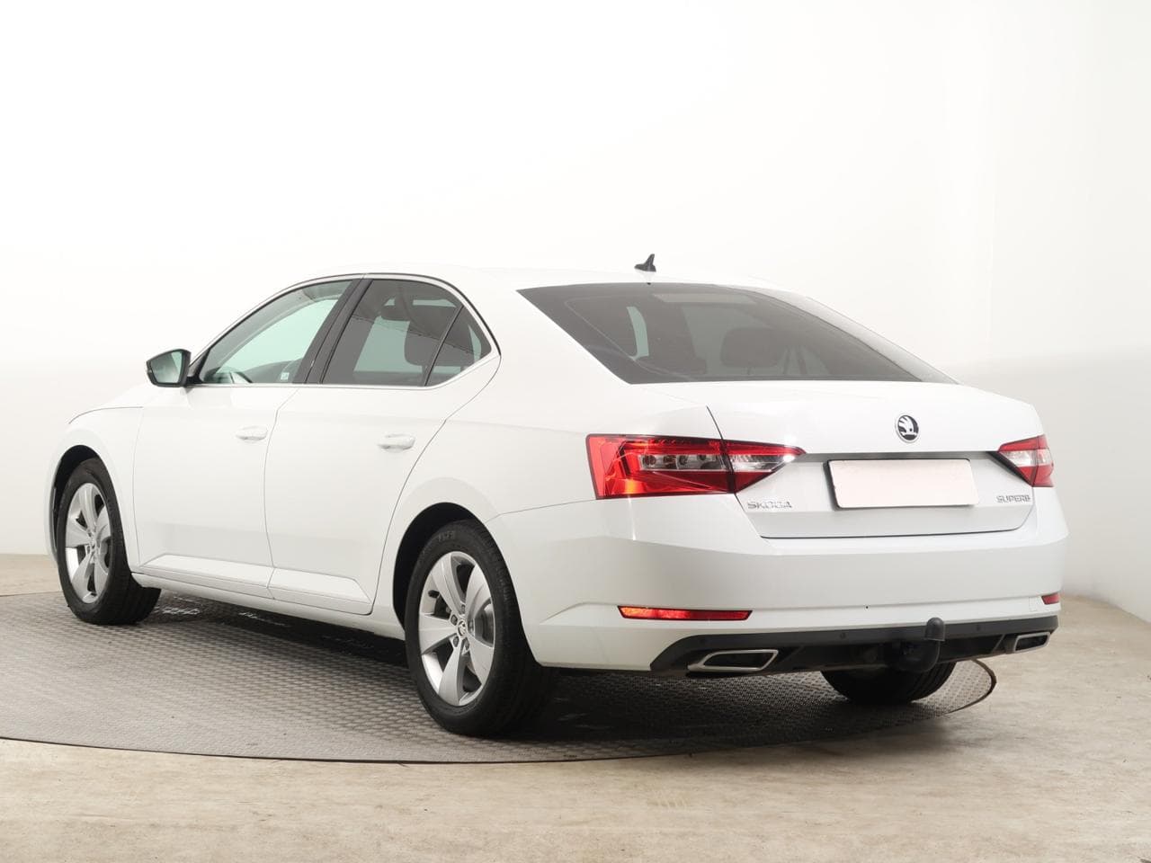 2017 Škoda SUPERB - 5