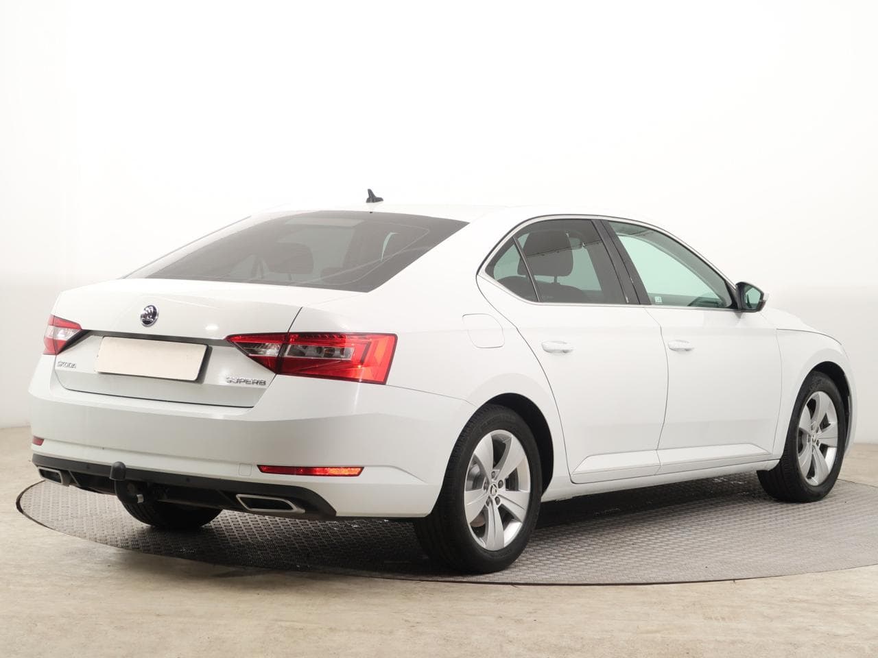 2017 Škoda SUPERB - 7