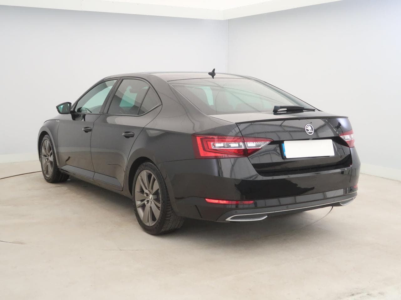 2018 Škoda SUPERB - 5