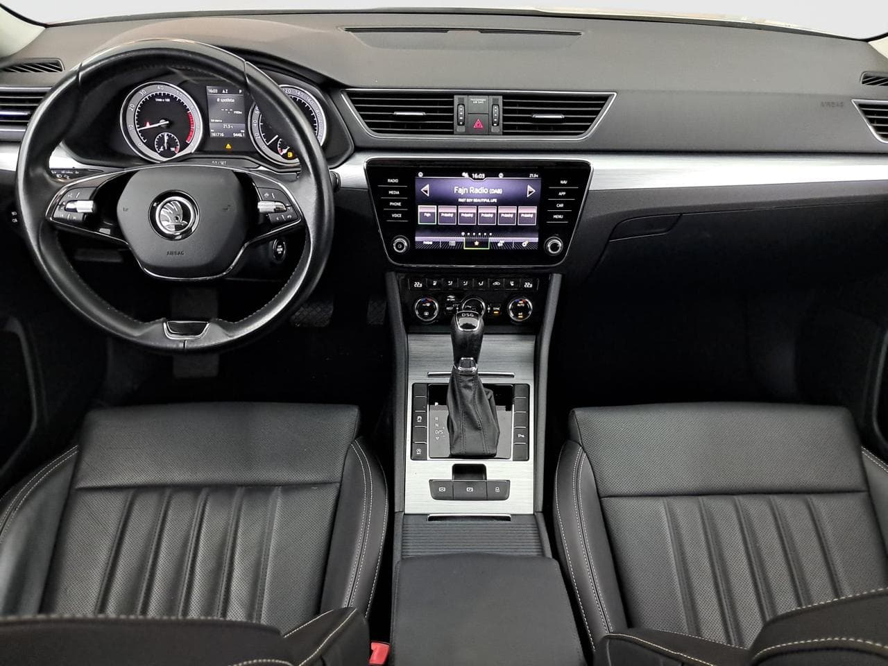 2021 Škoda SUPERB - 10