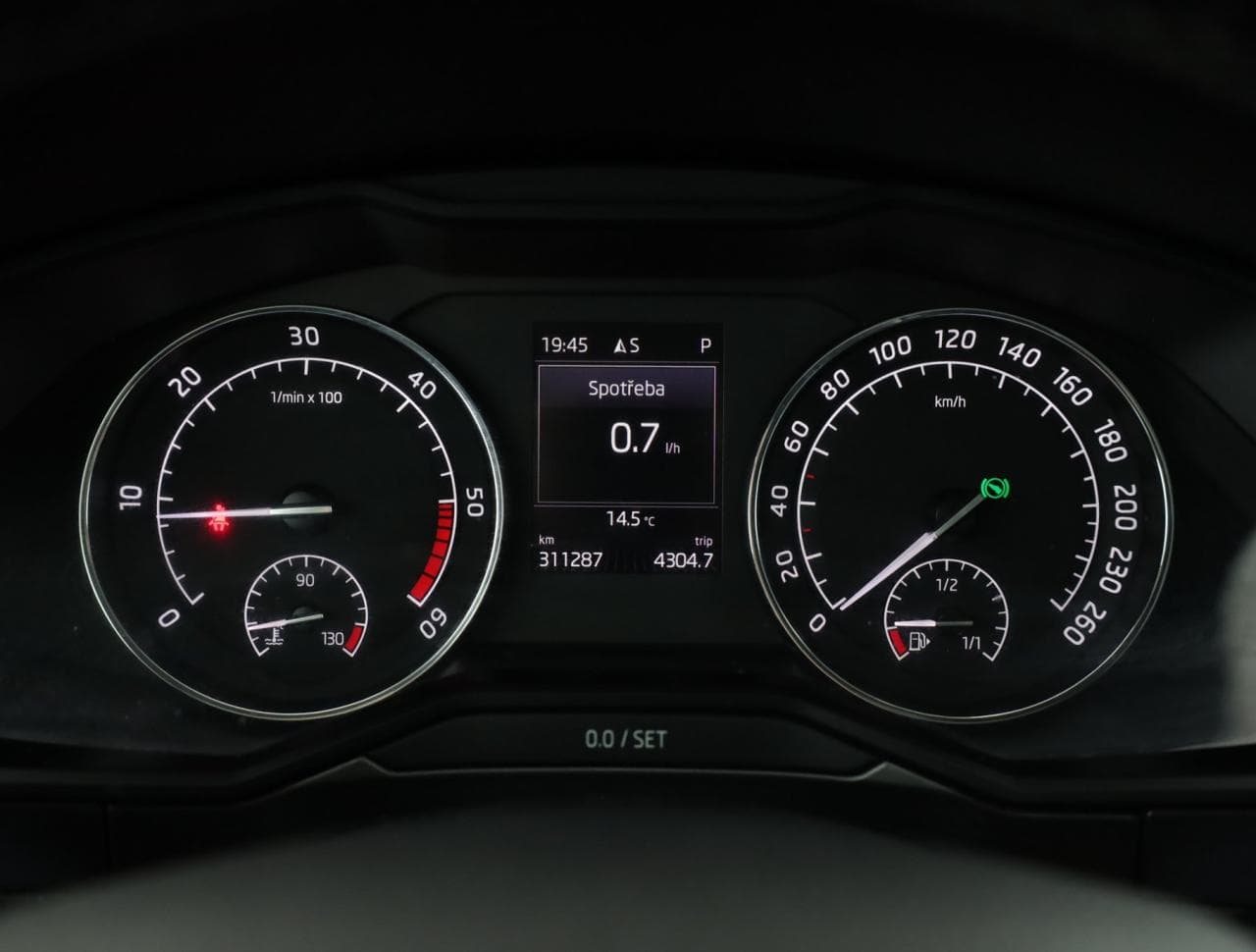 2016 Škoda SUPERB - 15