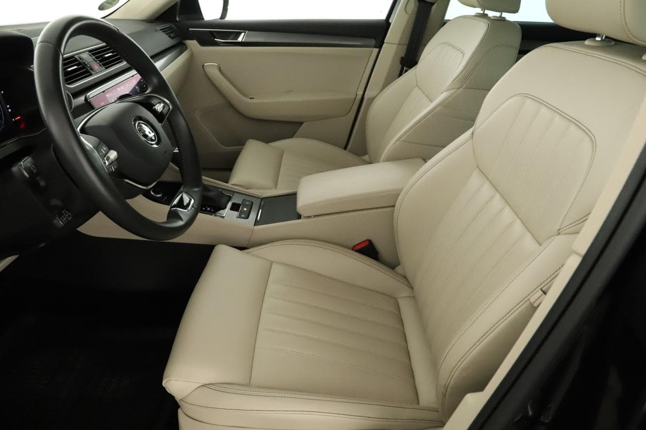 2022 Škoda SUPERB - 13