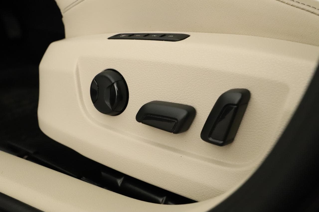 2022 Škoda SUPERB - 16